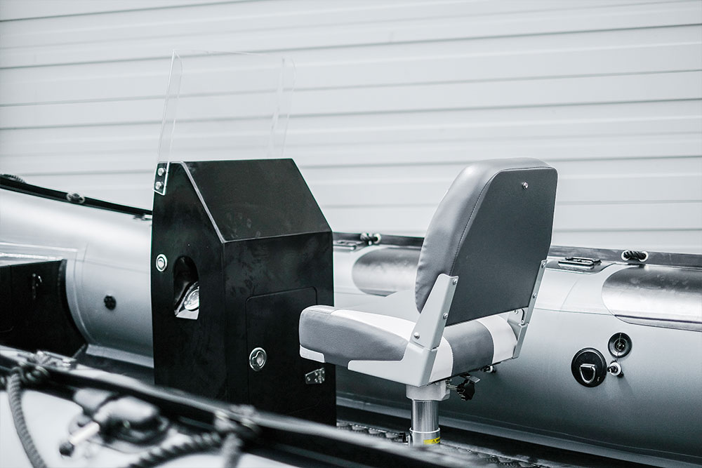 Seated Console w/ Windshield (ASTW) Stryker Boats