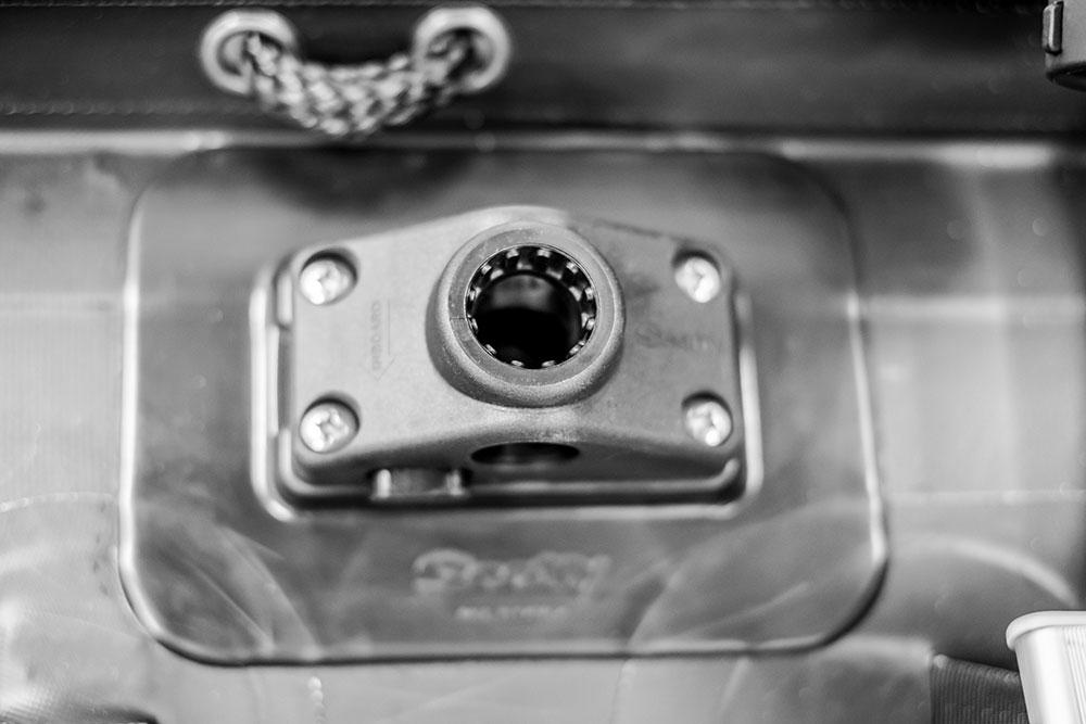 Scotty Locking Mount Stryker Boats