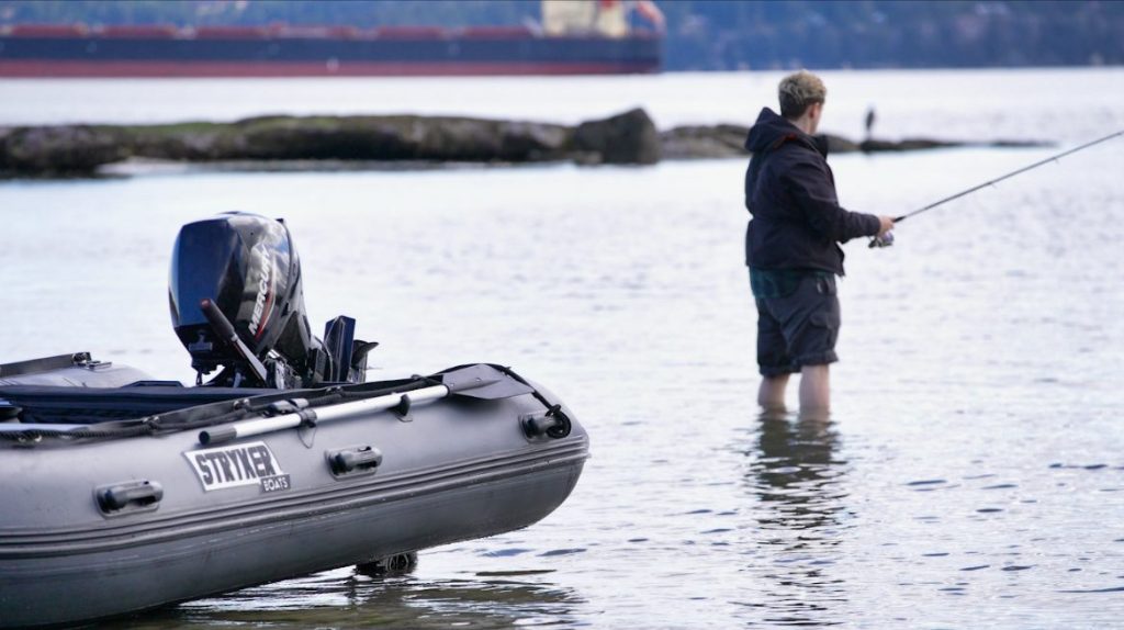 inflatable dinghy boat seaside