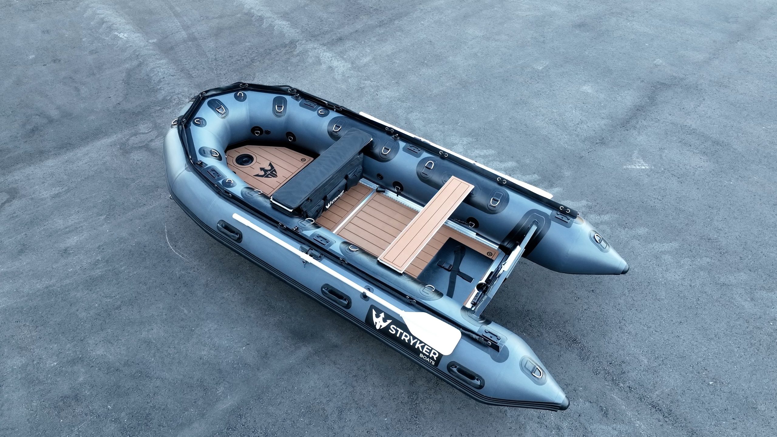 https://strykerboats.com/wp-content/uploads/2023/09/7-scaled.jpg