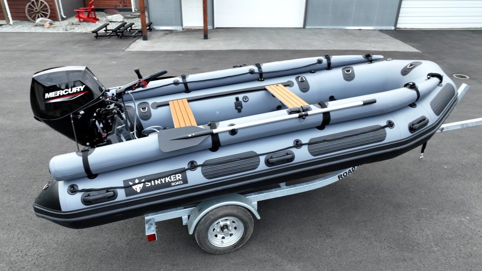 Stryker JET UTLRA 420 (13’ 7”) Inflatable JET Boat Stryker Boats