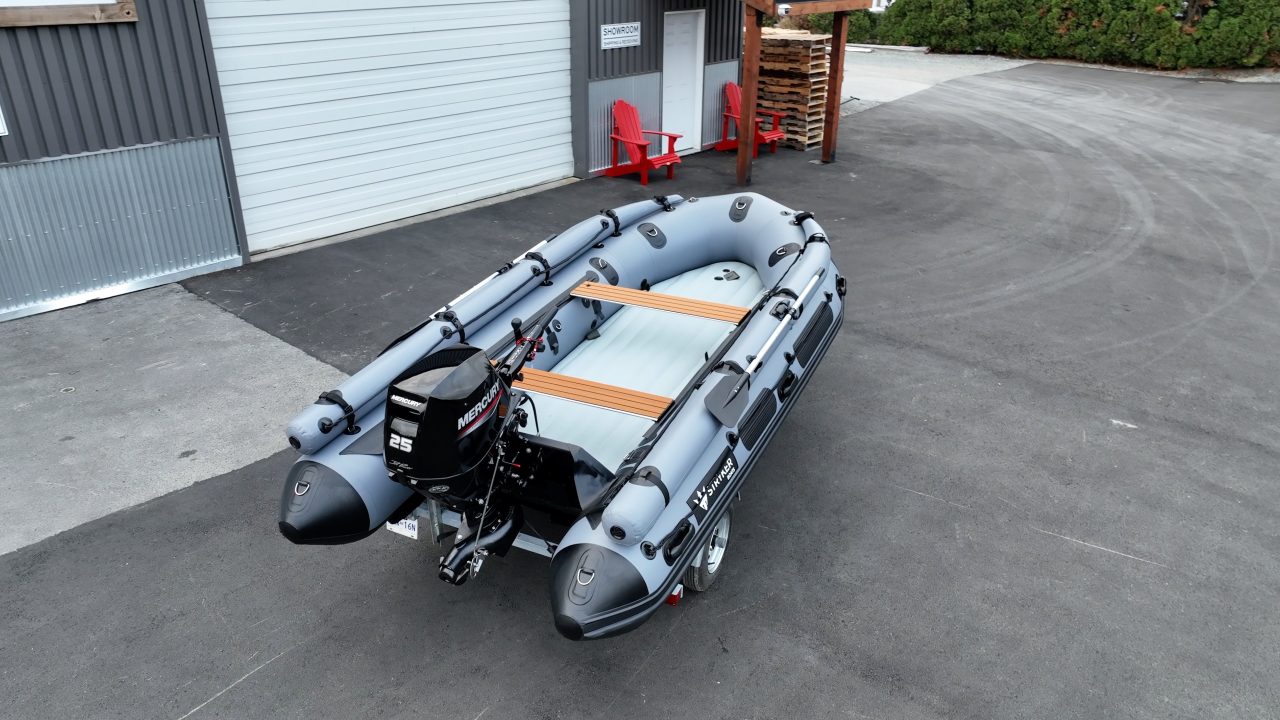 2024 Stryker Tunnel JET 420 (13’ 7”) Inflatable JET Boat Stryker Boats